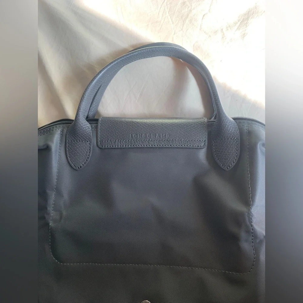 Le Pliage Green Recycled Canvas Top Handle Bag graphite color